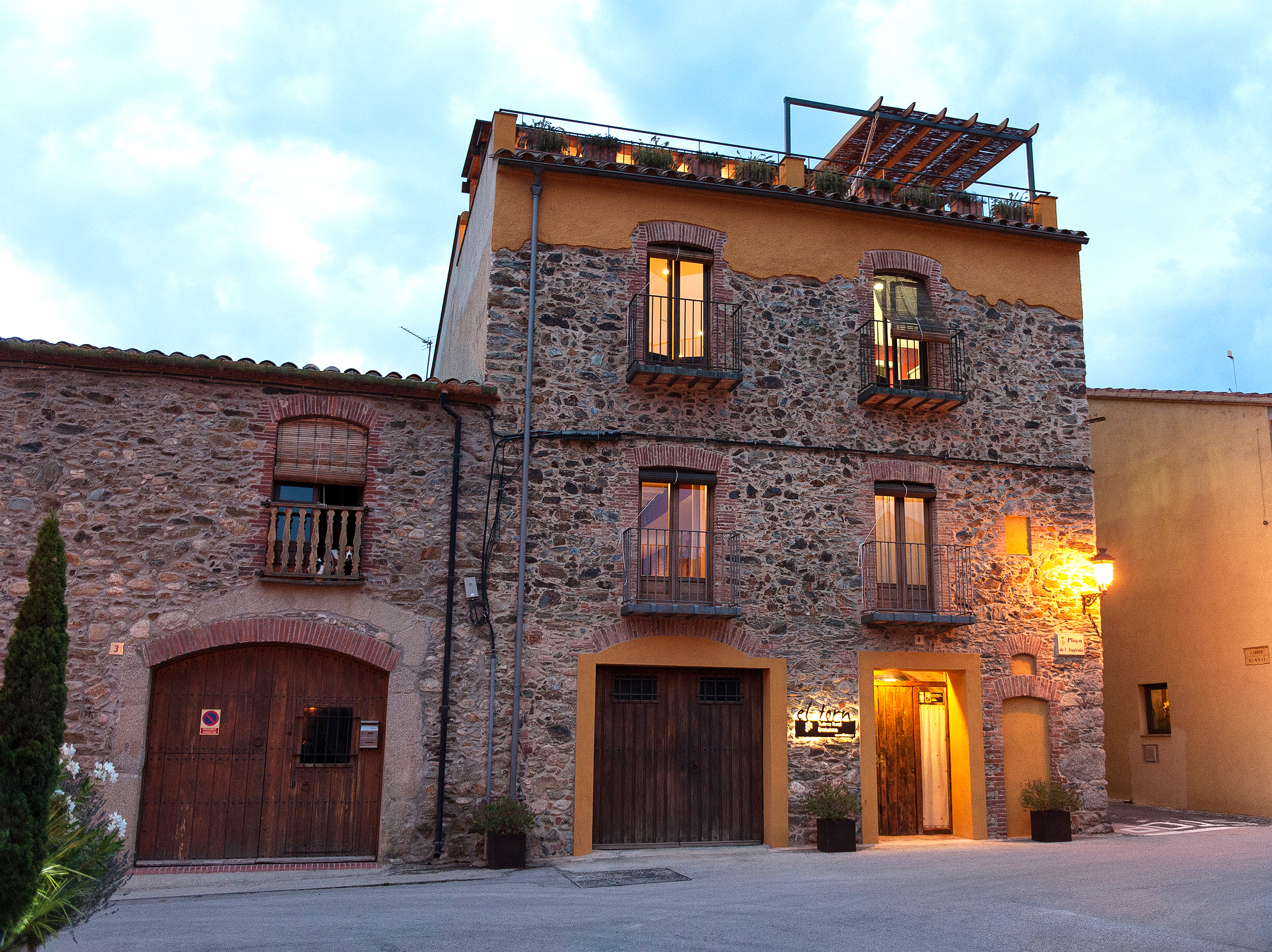 Casas Rurales - El Torn - Garriguella - Empordaturisme 