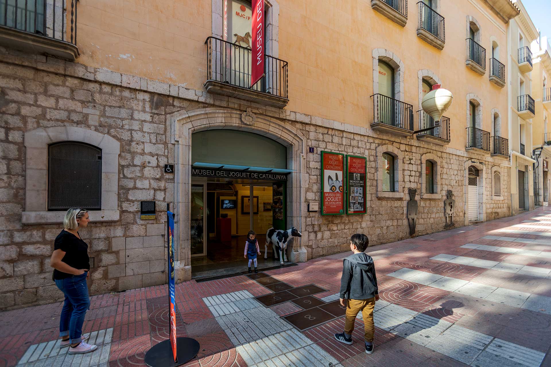 Figueres-Museu-del-joguet-de-Catalunya-empordaturisme